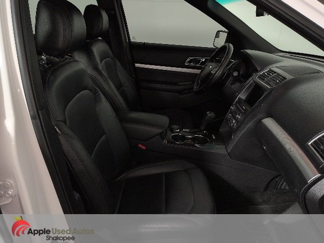 Used 2017 Ford Explorer XLT w/ Equipment Group 202A image 51