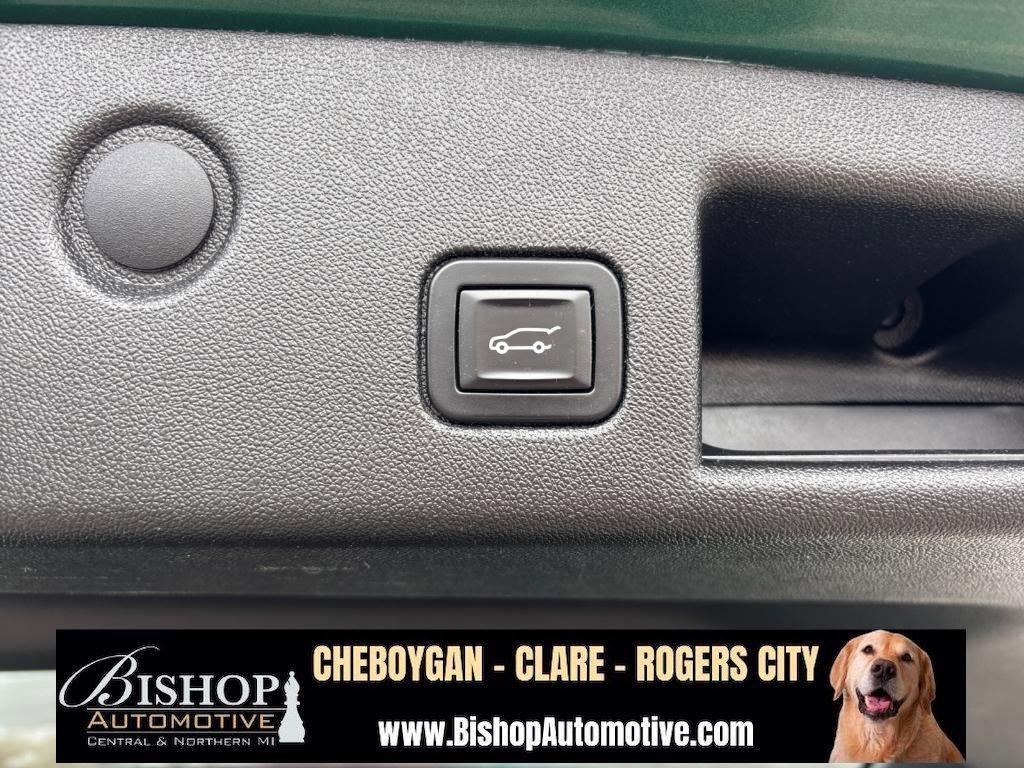 Used 2018 Chevrolet Equinox LT image 13