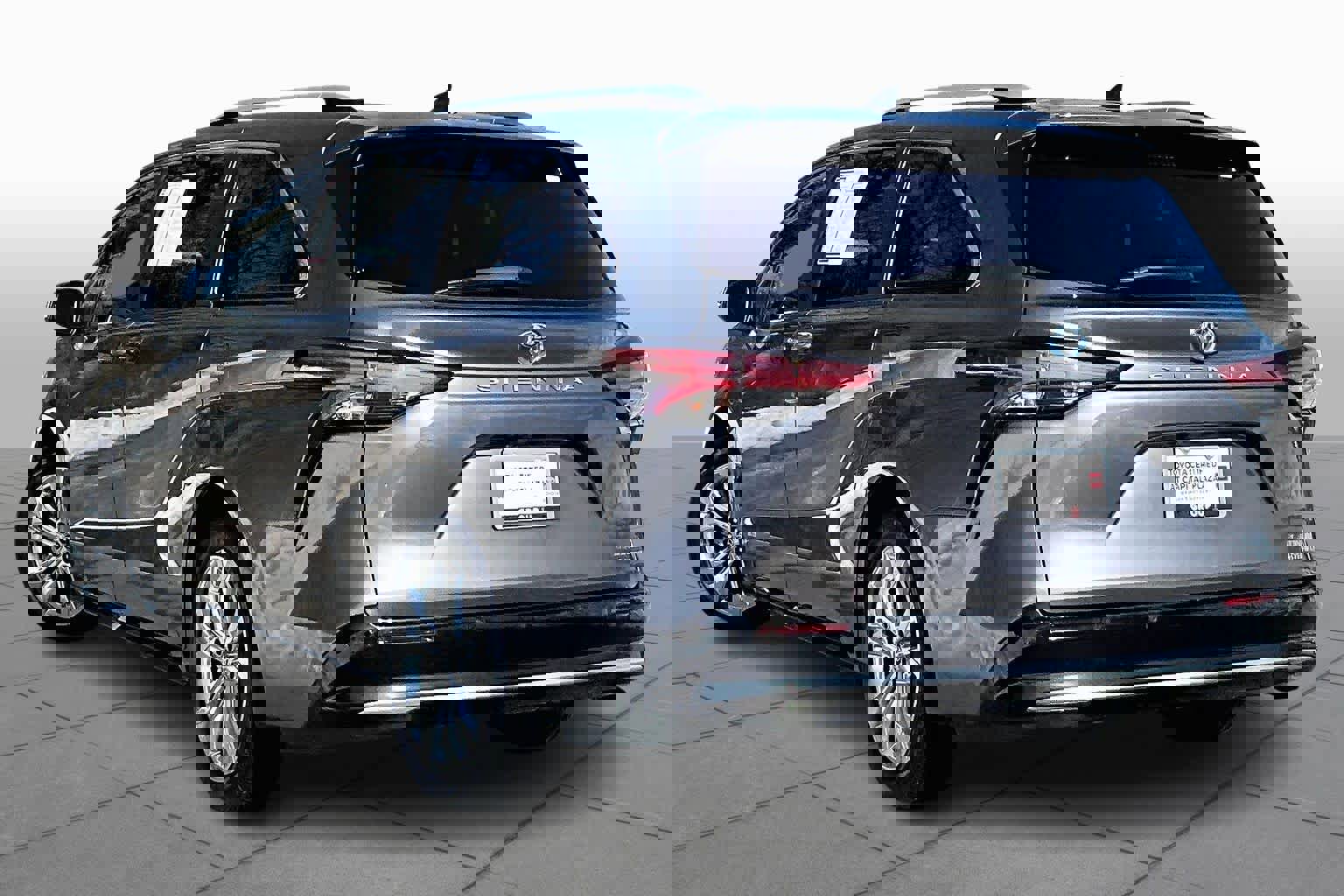 Certified 2021 Toyota Sienna Platinum image 24