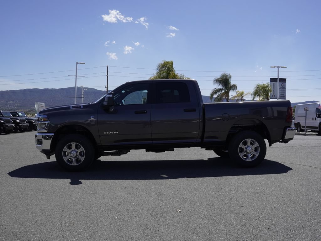 New 2026 RAM 2500 Big Horn AWD/4WD image 7