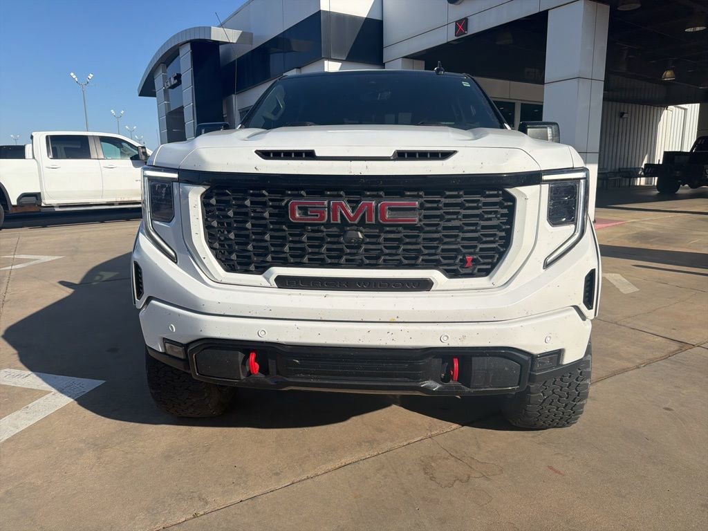 Used 2024 GMC Sierra 1500 AT4 w/ Technology Package image 8