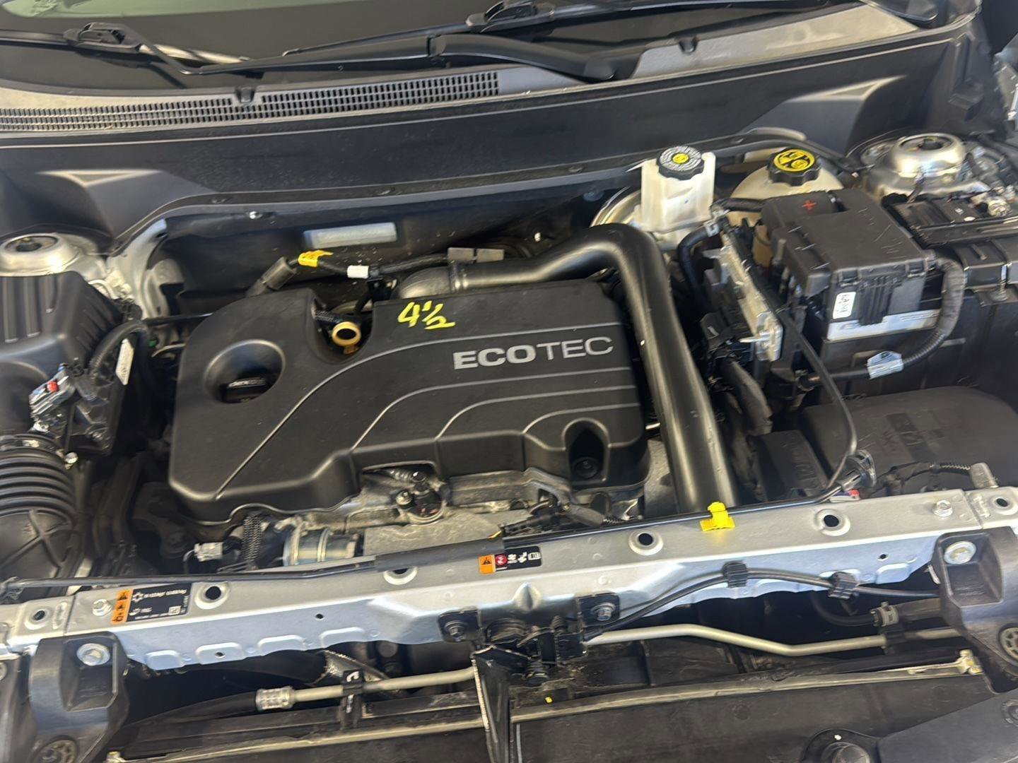 Used 2020 Chevrolet Equinox LT FWD image 12
