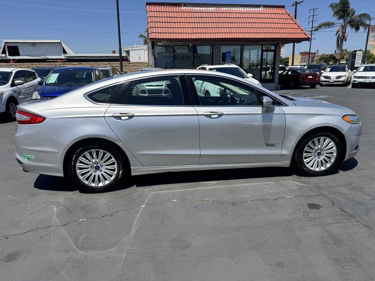 Used 2014 Ford Fusion Energi SE FWD image 7