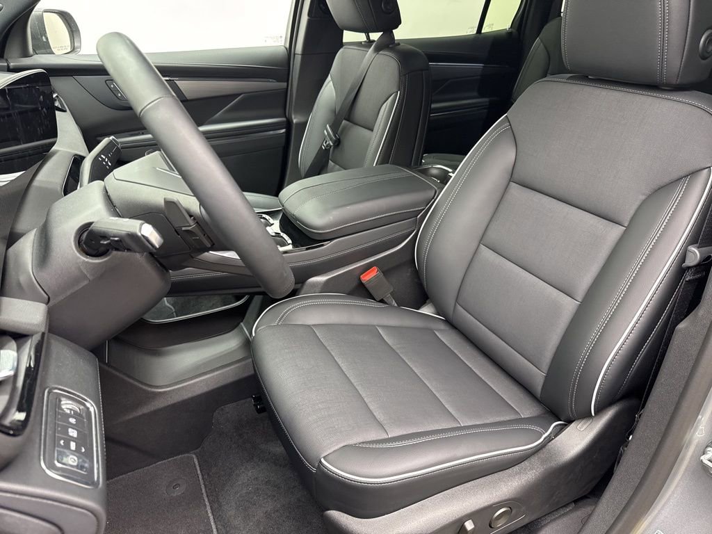 New 2026 Buick Enclave Preferred w/ Power Package image 9