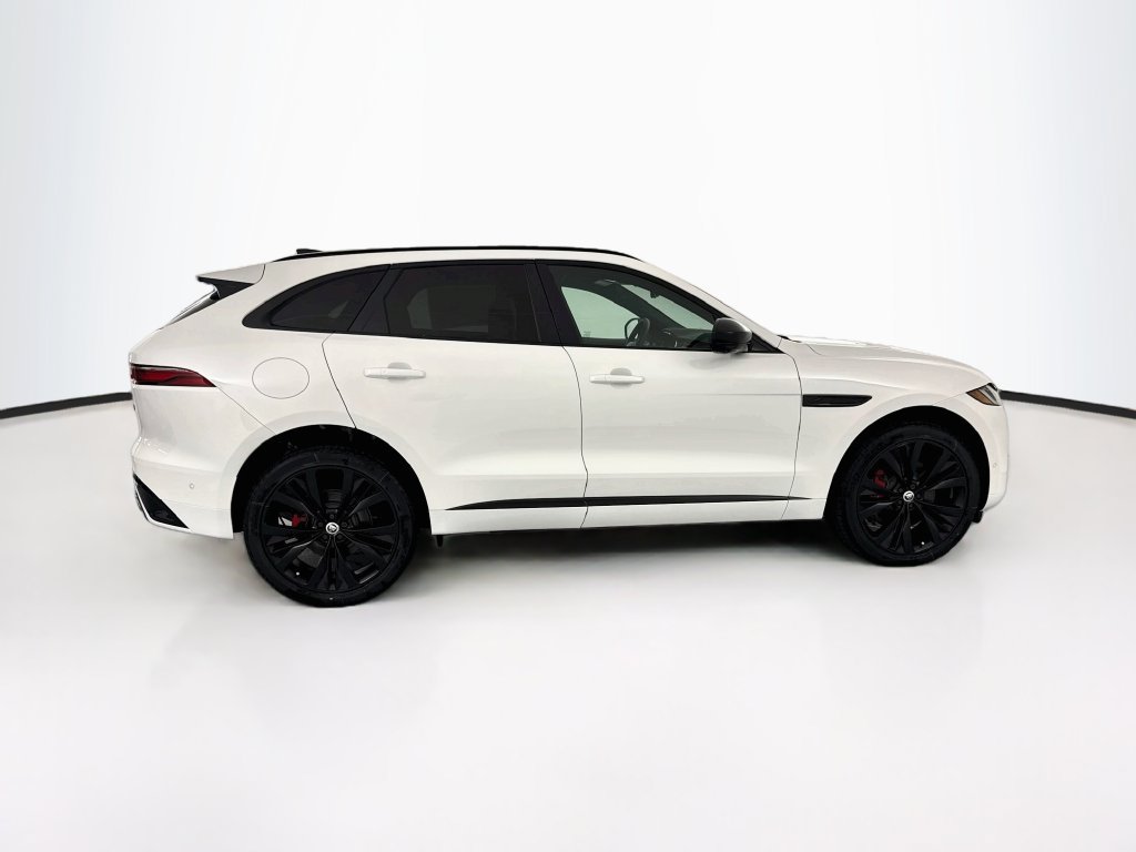 New 2026 Jaguar F-PACE R-Dynamic S AWD/4WD image 4