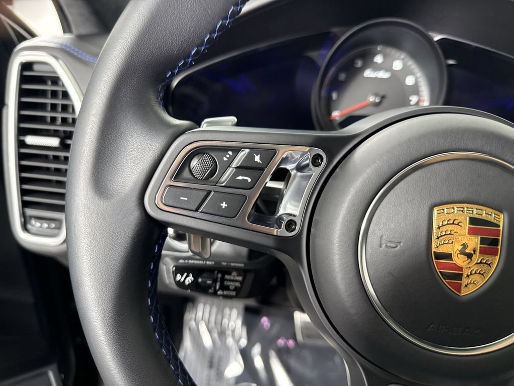 Certified 2023 Porsche Cayenne Turbo AWD/4WD image 37