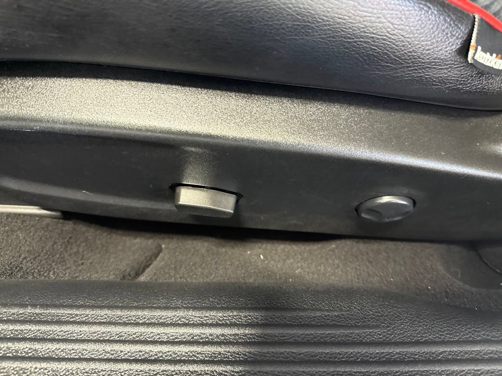 Used 2022 Dodge Challenger R/T Scat Pack RWD image 16