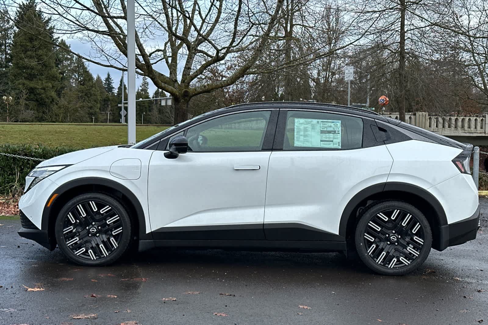 New 2026 Nissan Leaf Platinum+ FWD image 5