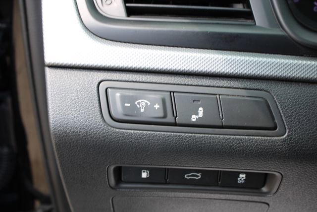 Used 2018 Hyundai Sonata SEL FWD image 19