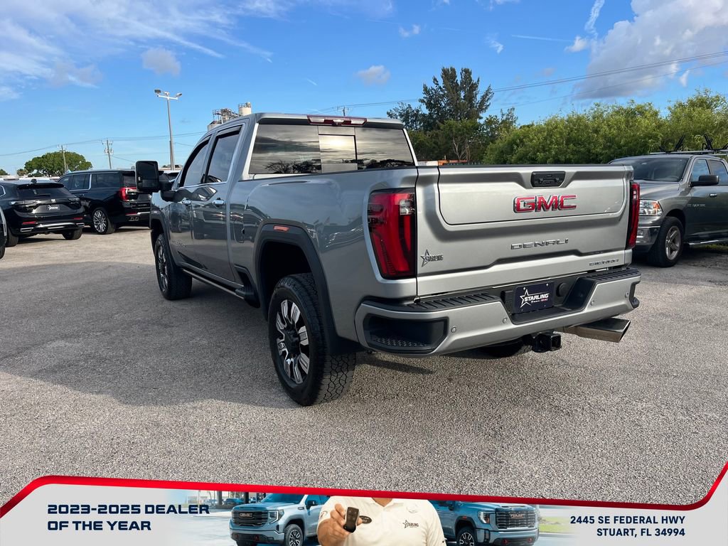 Used 2025 GMC Sierra 2500 Denali w/ Denali Reserve Package image 7