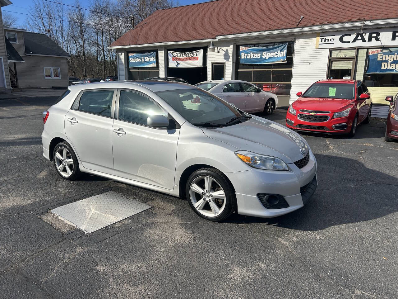 Used 2009 Toyota Matrix S image 2