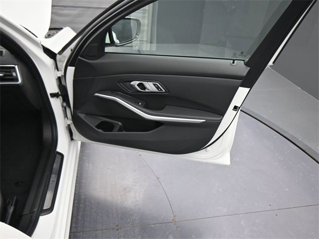 Used 2023 BMW 330e xDrive 330e xDrive w/ Premium Package image 11