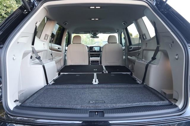 New 2026 Volkswagen Atlas SE image 9