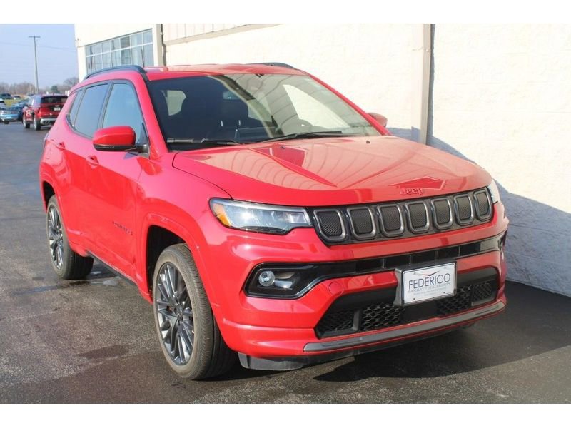 Used 2022 Jeep Compass Limited image 2