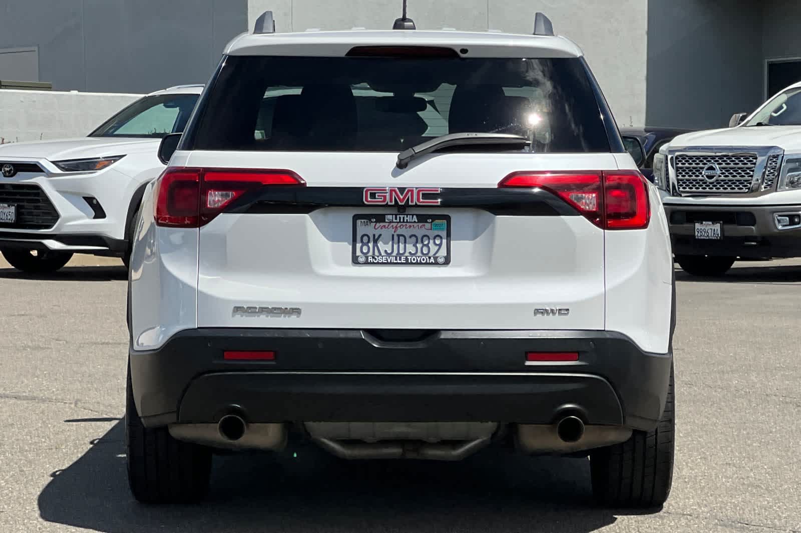 Used 2019 GMC Acadia SLT w/ Black Edition AWD/4WD image 8