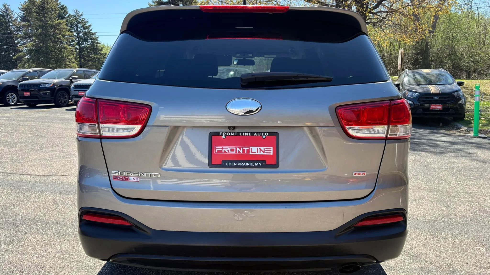 Used 2017 Kia Sorento FWD image 8