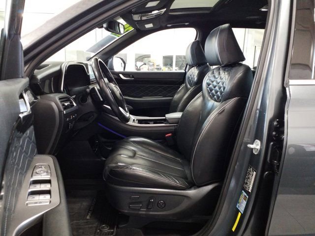 Used 2022 Hyundai Palisade Calligraphy image 12