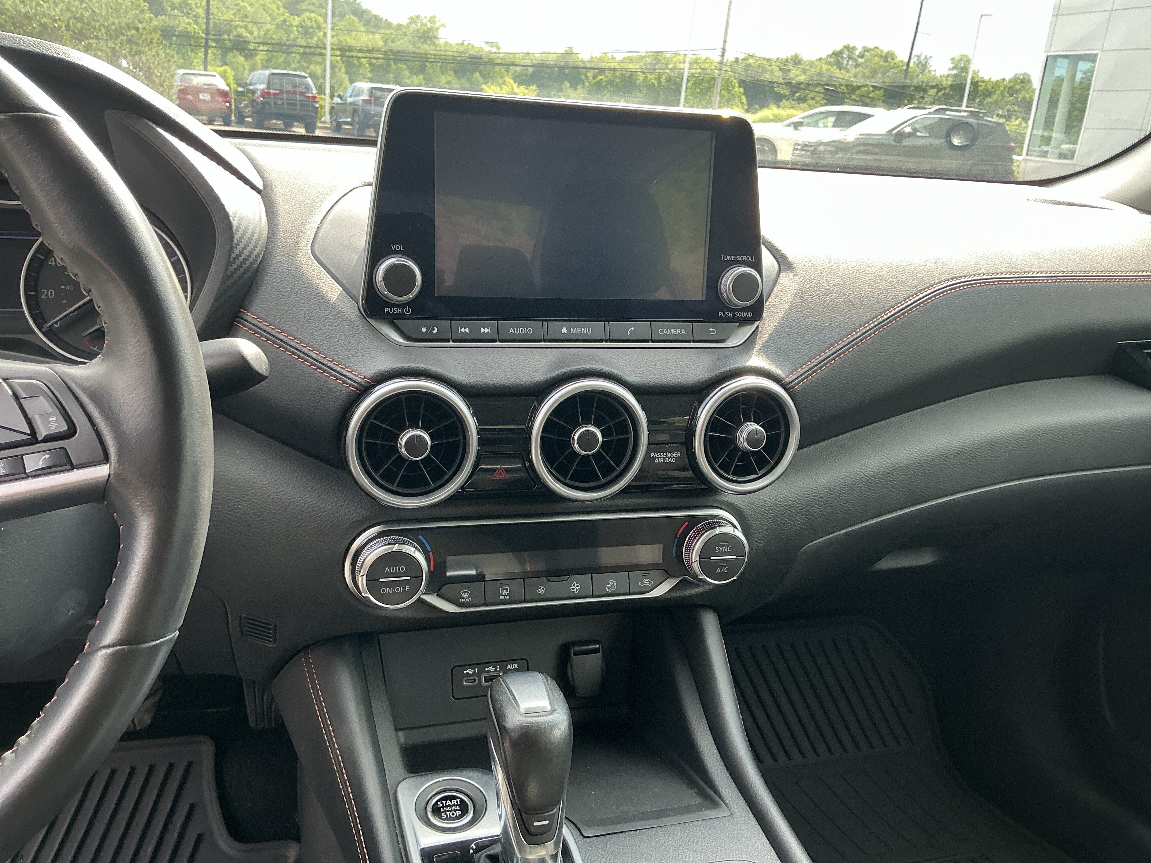 Used 2022 Nissan Sentra SR w/ Trunk Package FWD image 13