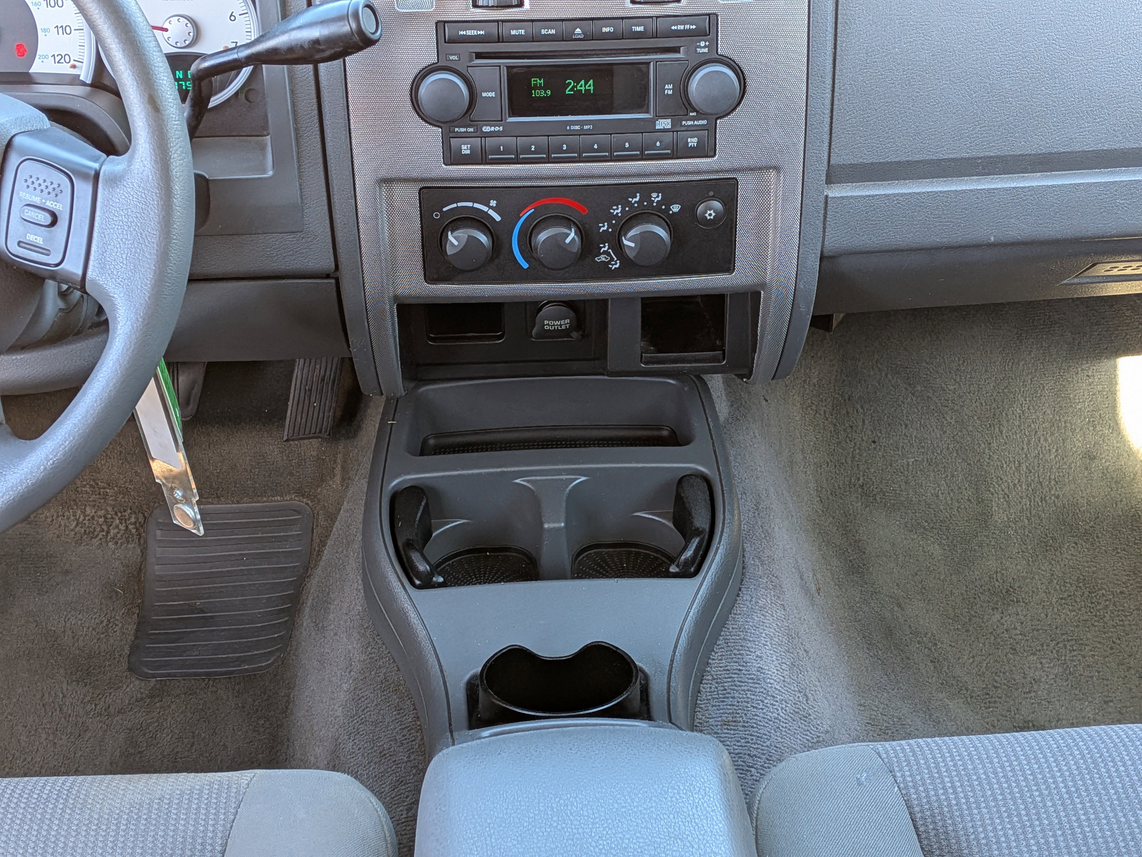 Used 2006 Dodge Dakota SLT image 20