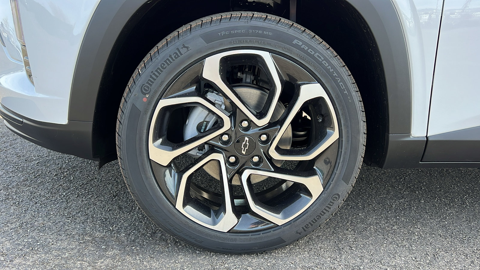 New 2026 Chevrolet Trax RS w/ Driver Confidence Package FWD image 10
