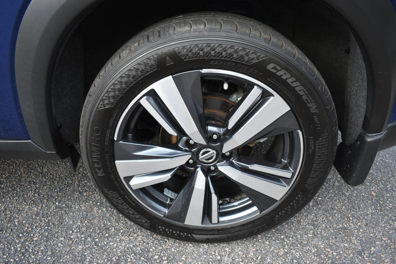 Used 2021 Nissan Rogue Platinum image 46