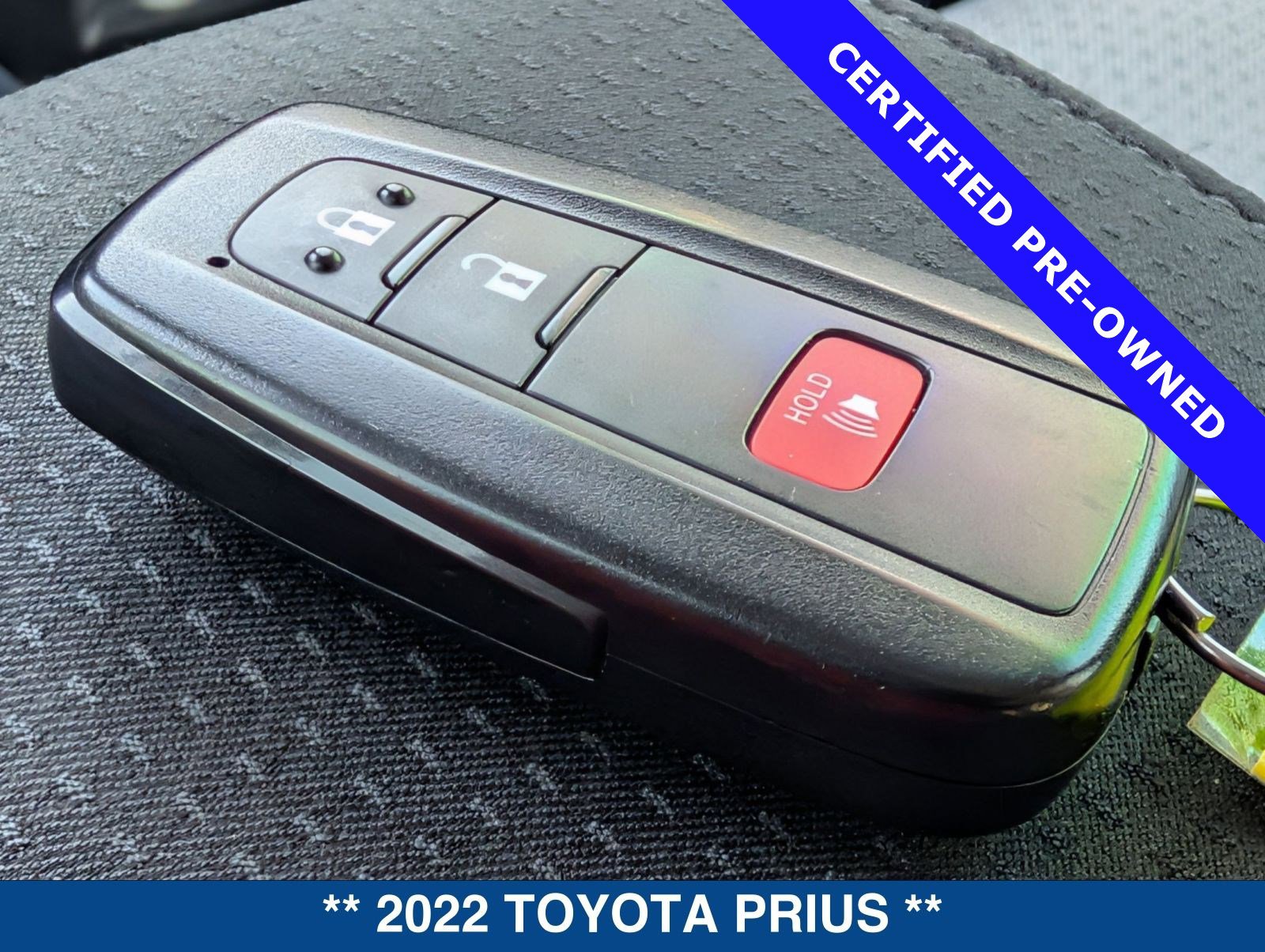 Used 2022 Toyota Prius LE image 33
