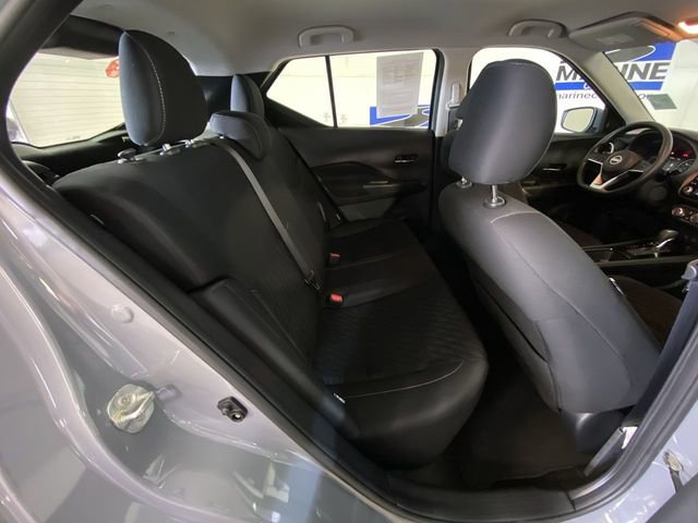 Used 2023 Nissan Kicks SV FWD image 30