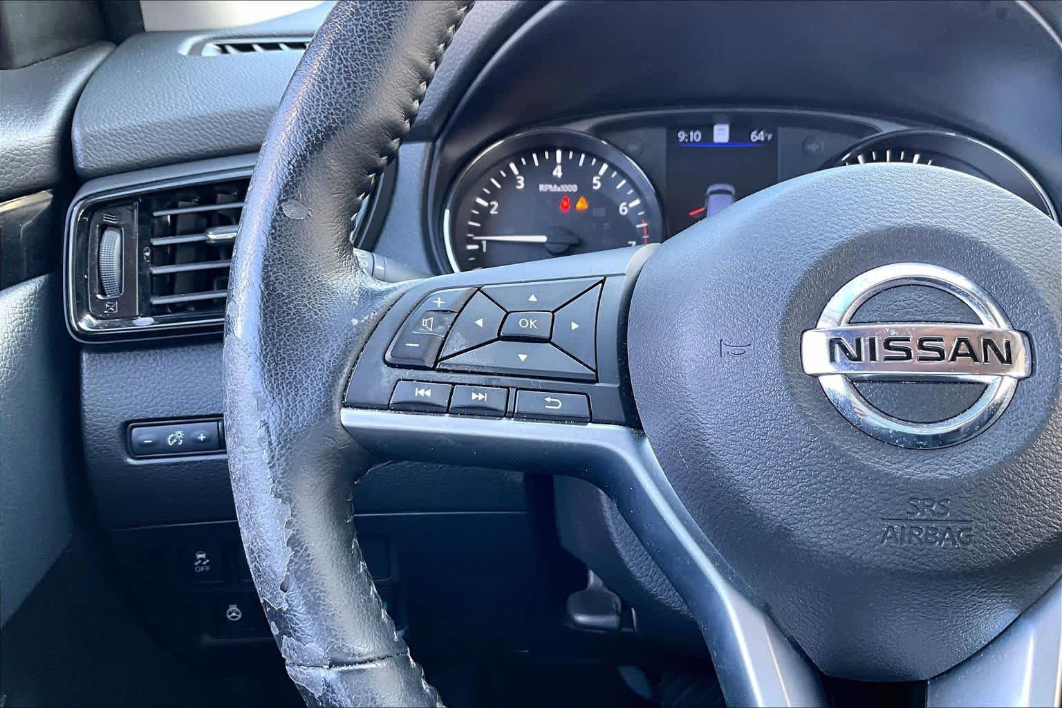 Used 2022 Nissan Rogue Sport SL AWD/4WD image 20