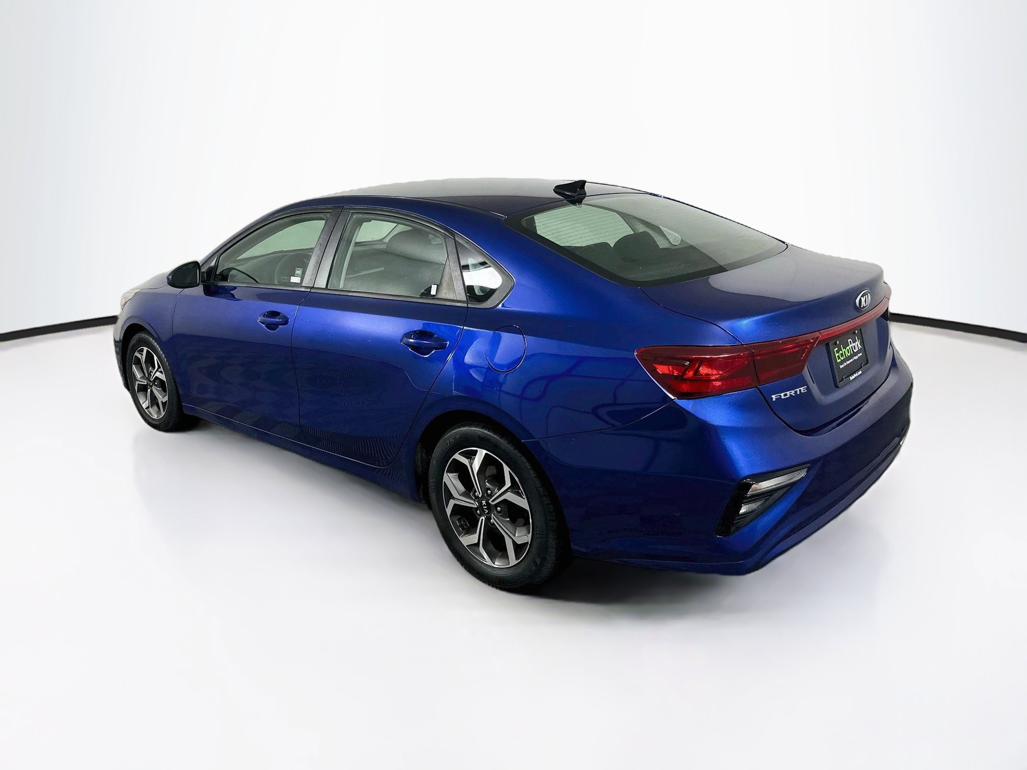 Used 2020 Kia Forte LXS FWD image 5