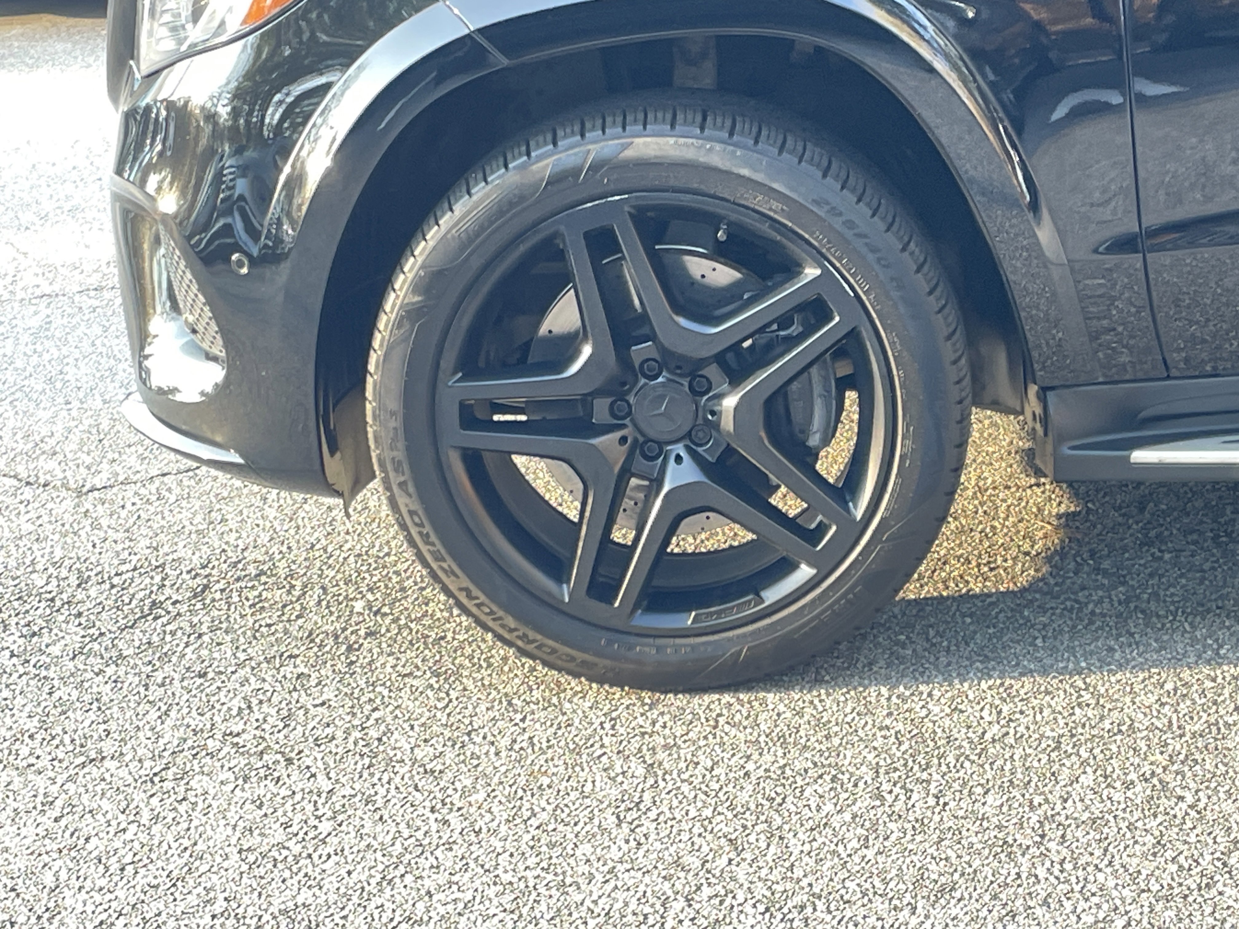 Used 2018 Mercedes-Benz GLS 550 4MATIC image 17