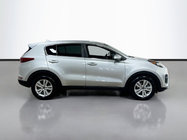 Used 2019 Kia Sportage LX FWD image 8