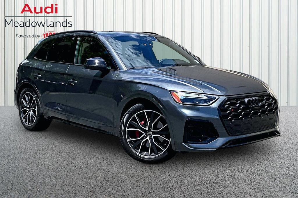 Used 2025 Audi SQ5 Premium Plus w/ Premium Plus Package AWD/4WD image 3