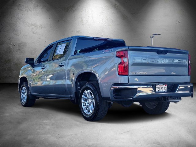 Used 2025 Chevrolet Silverado 1500 LT AWD/4WD image 4