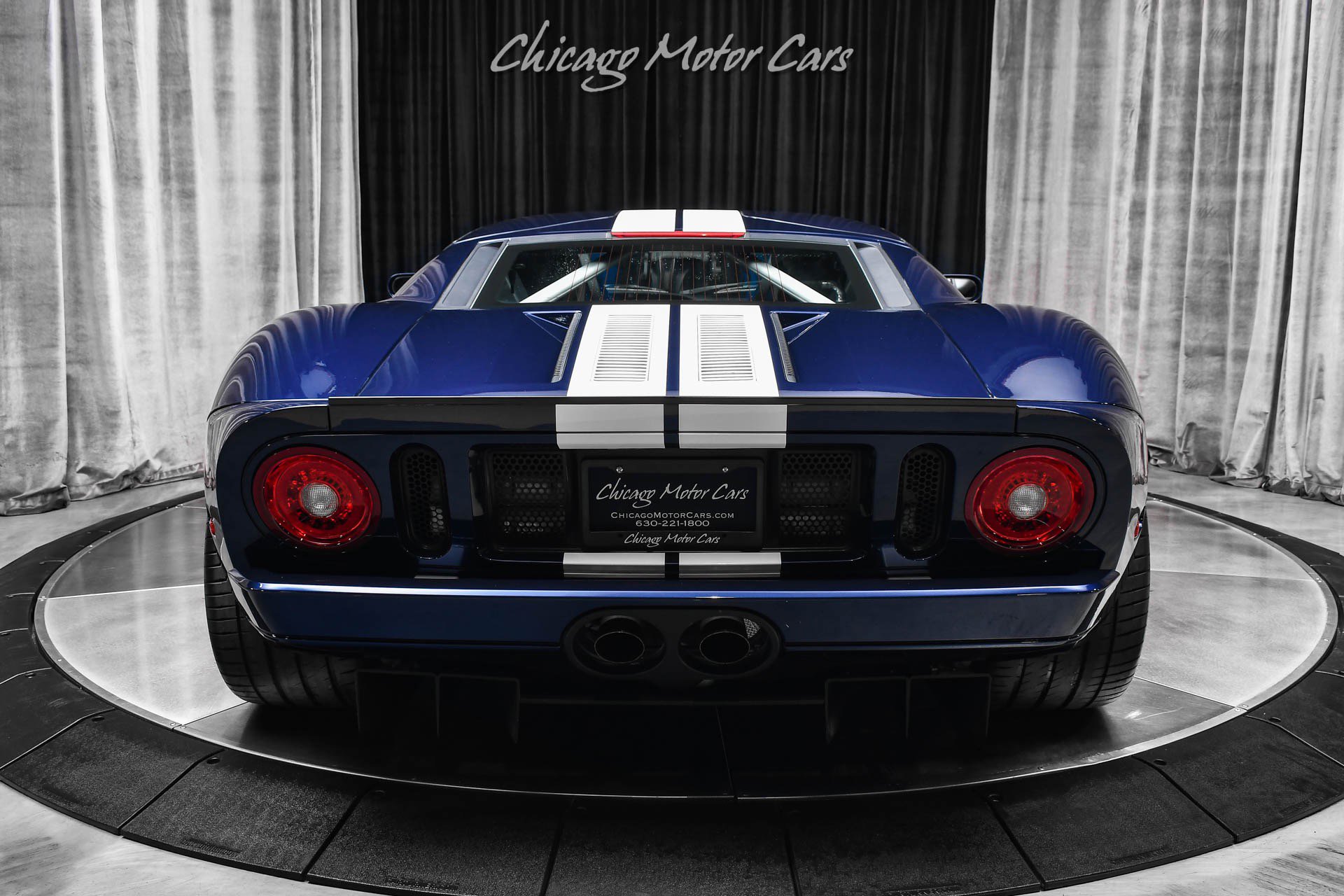 Used 2005 Ford GT image 4