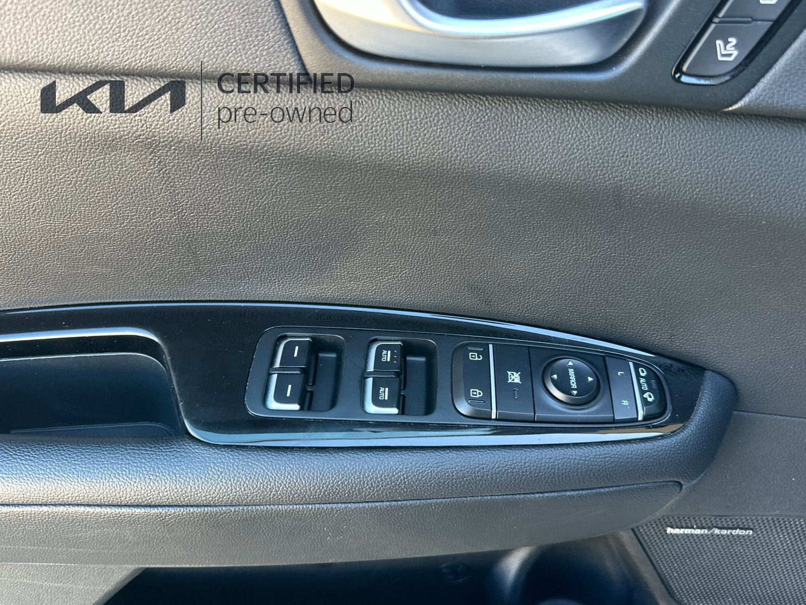 Used 2019 Kia Optima EX w/ Technology Package FWD image 12