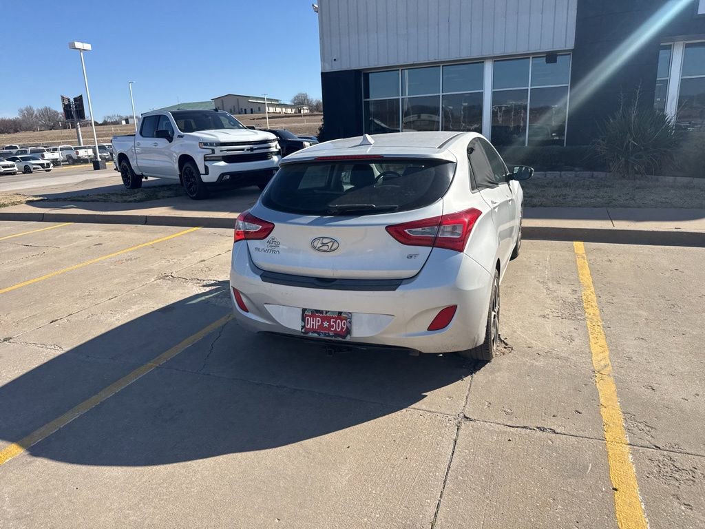 Used 2015 Hyundai Elantra GT w/ Option Group 02 image 5