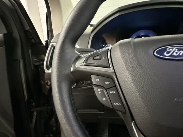 Used 2024 Ford Edge SEL w/ Convenience Package AWD/4WD image 8