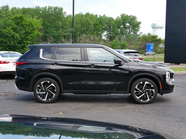 Used 2024 Mitsubishi Outlander SE AWD/4WD image 6