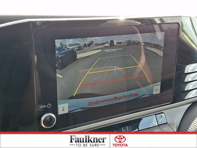 Certified 2025 Toyota Camry SE FWD image 16