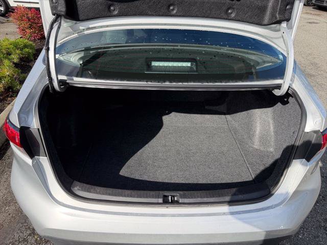 Certified 2026 Toyota Corolla LE FWD image 10