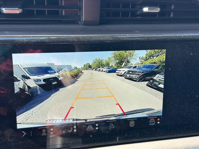 Used 2024 GMC Sierra 3500 Denali Ultimate image 28