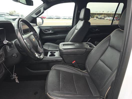Used 2023 Chevrolet Suburban Premier image 8