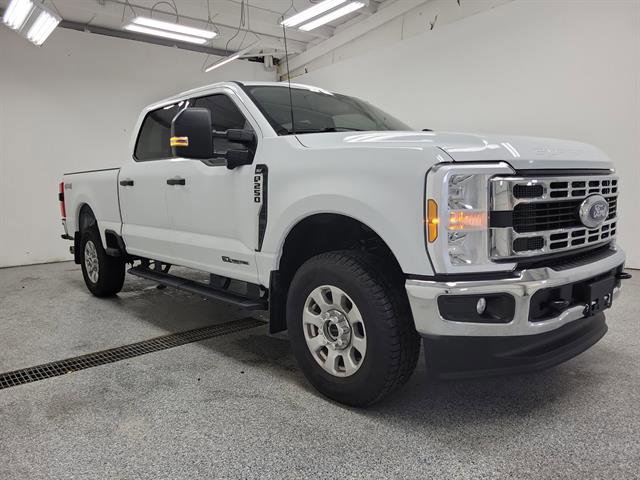 Used 2024 Ford F250 XLT AWD/4WD image 2