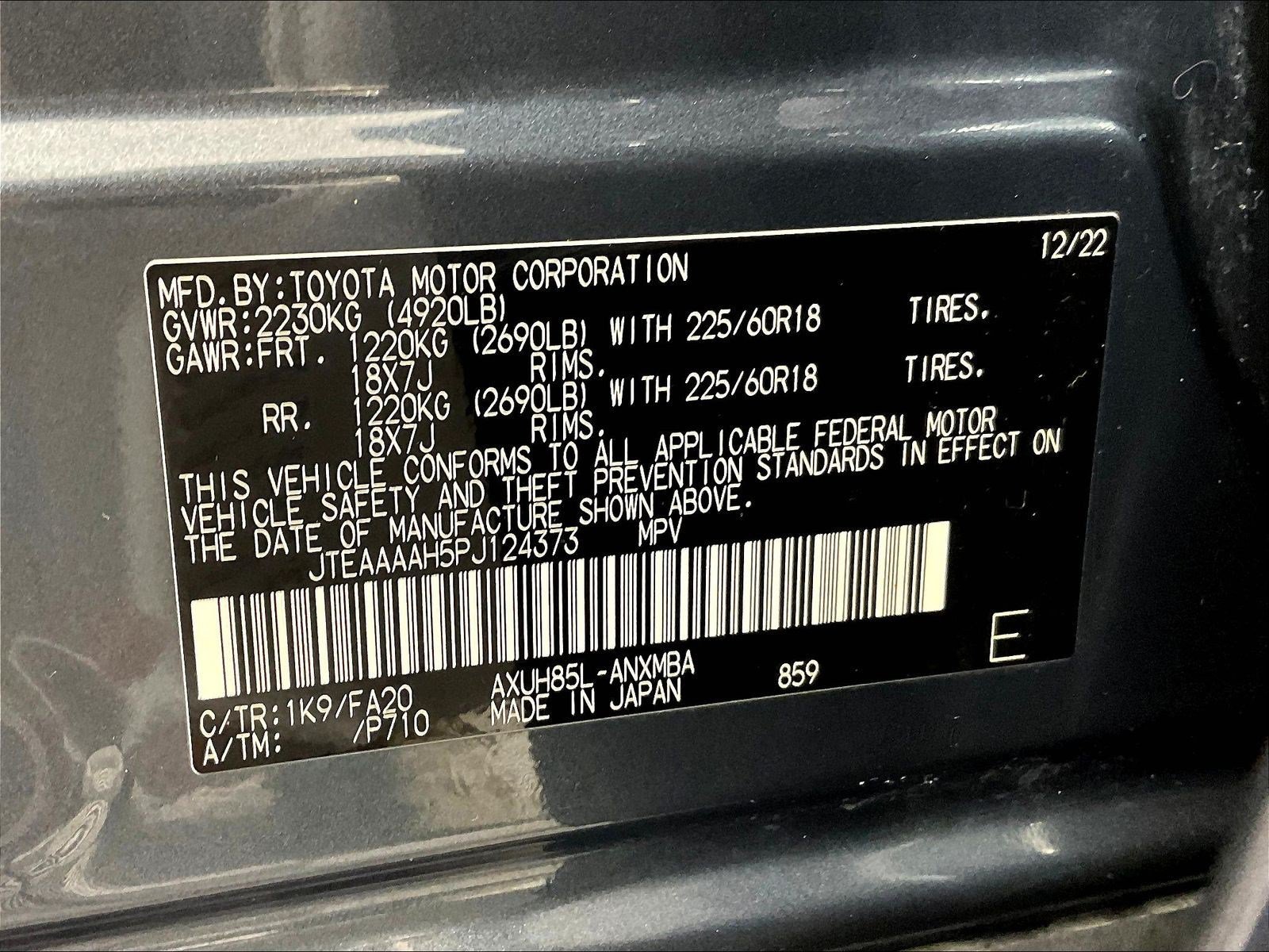 Used 2023 Toyota Venza LE AWD/4WD image 19
