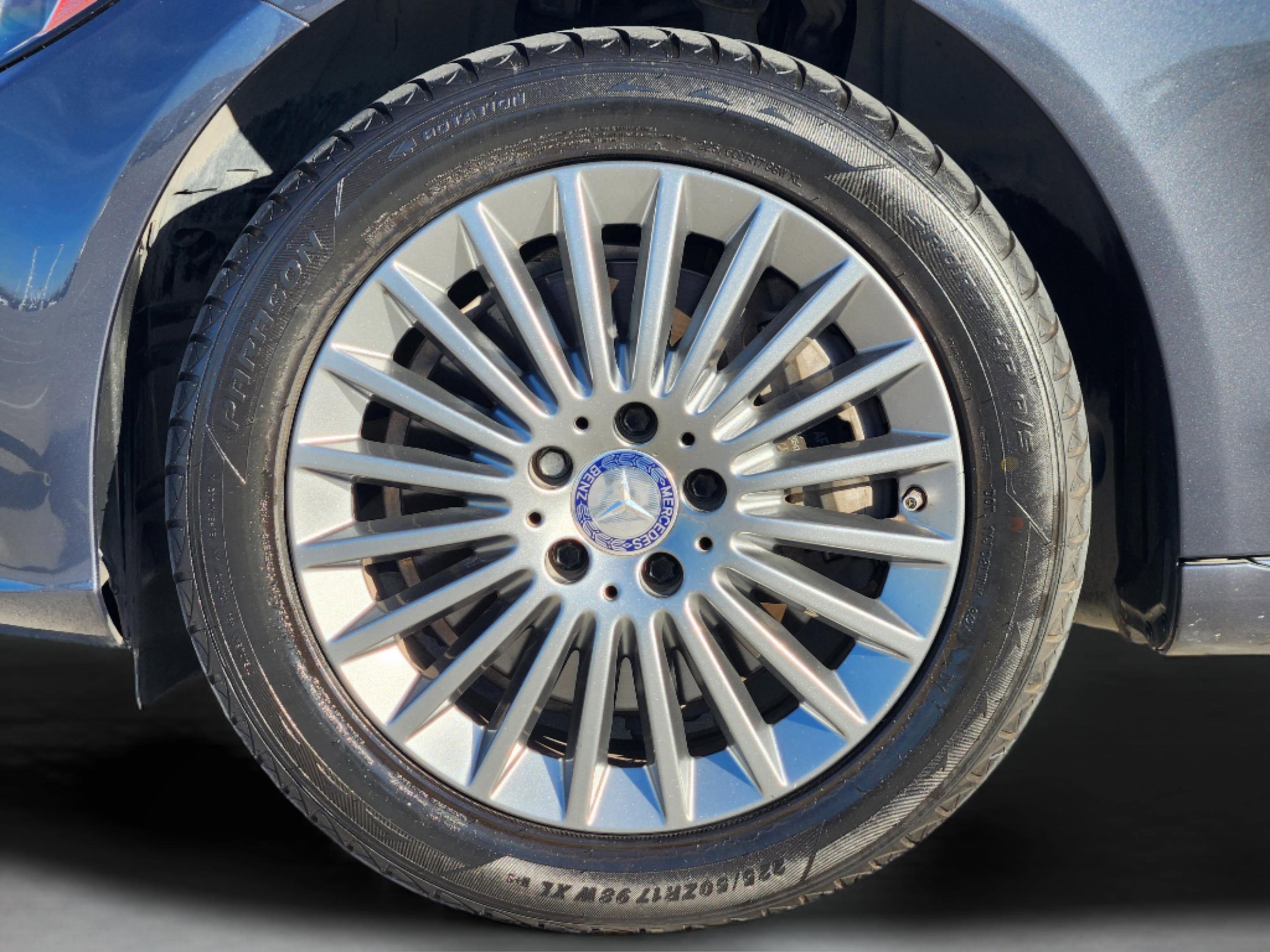 Used 2015 Mercedes-Benz C 300 C 300 image 11