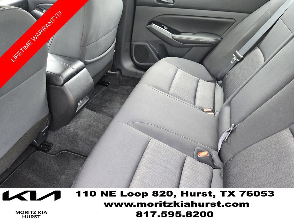 Used 2023 Nissan Altima 2.5 SV FWD image 29
