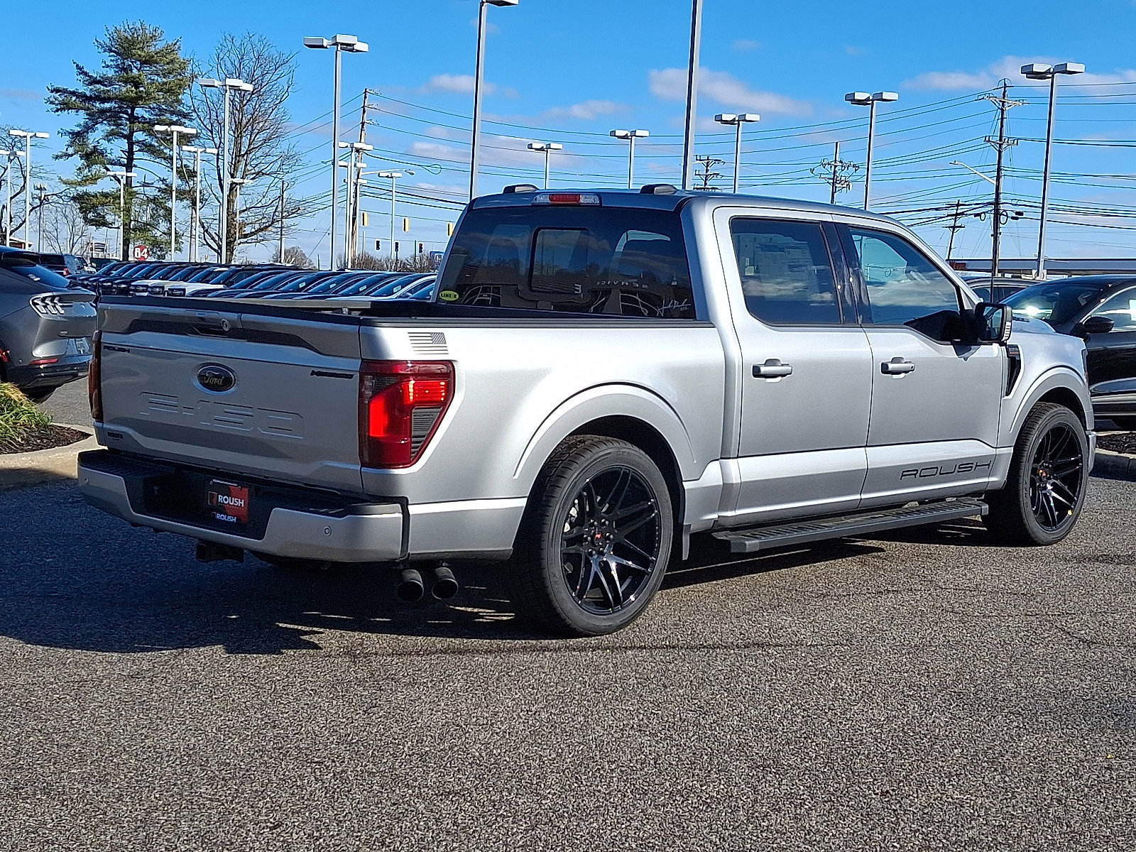 New 2025 Ford F150 XLT w/ Equipment Group 302A MID image 7