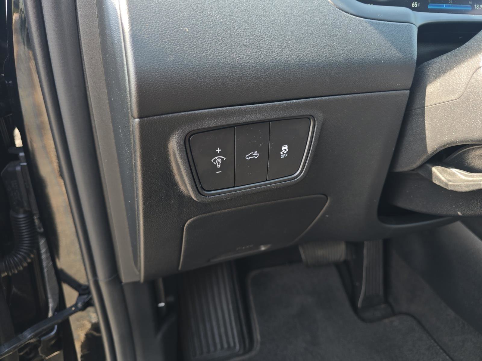 Used 2023 Hyundai Santa Cruz SEL w/ Activity Package image 21