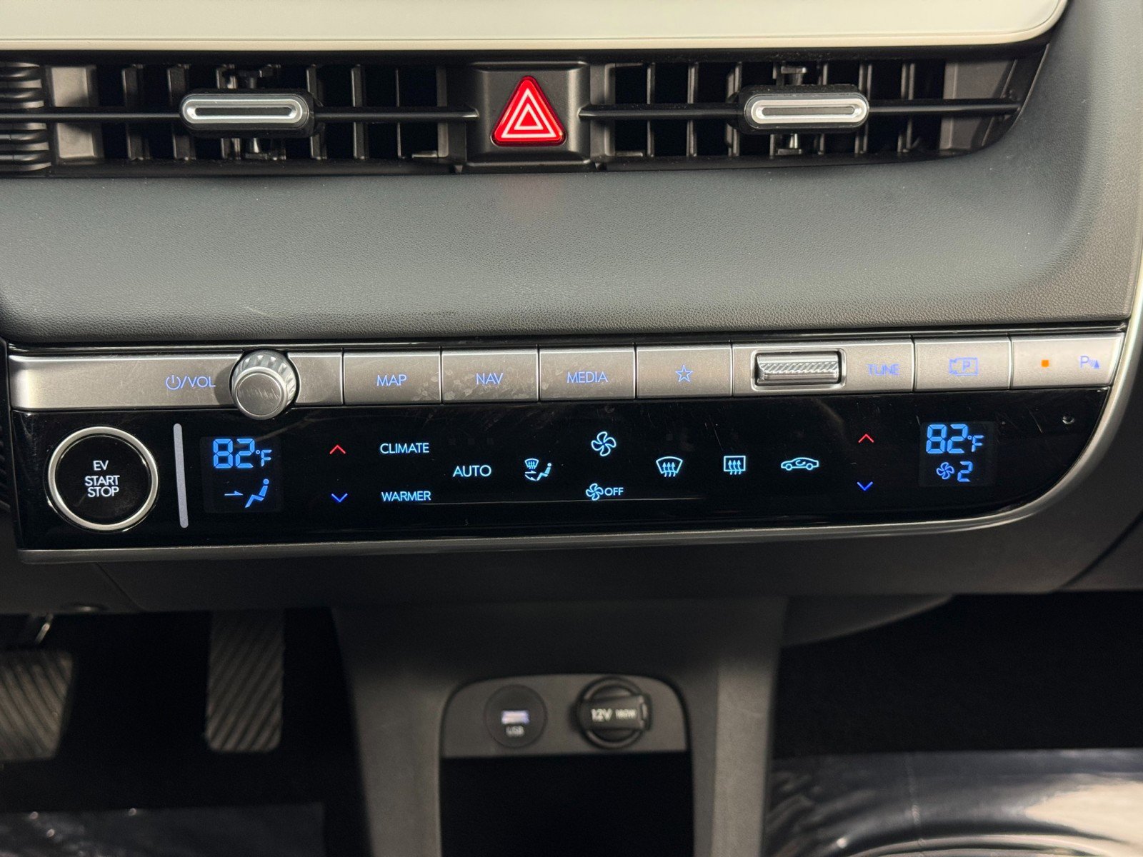 Used 2024 Hyundai Ioniq 5 SEL image 29