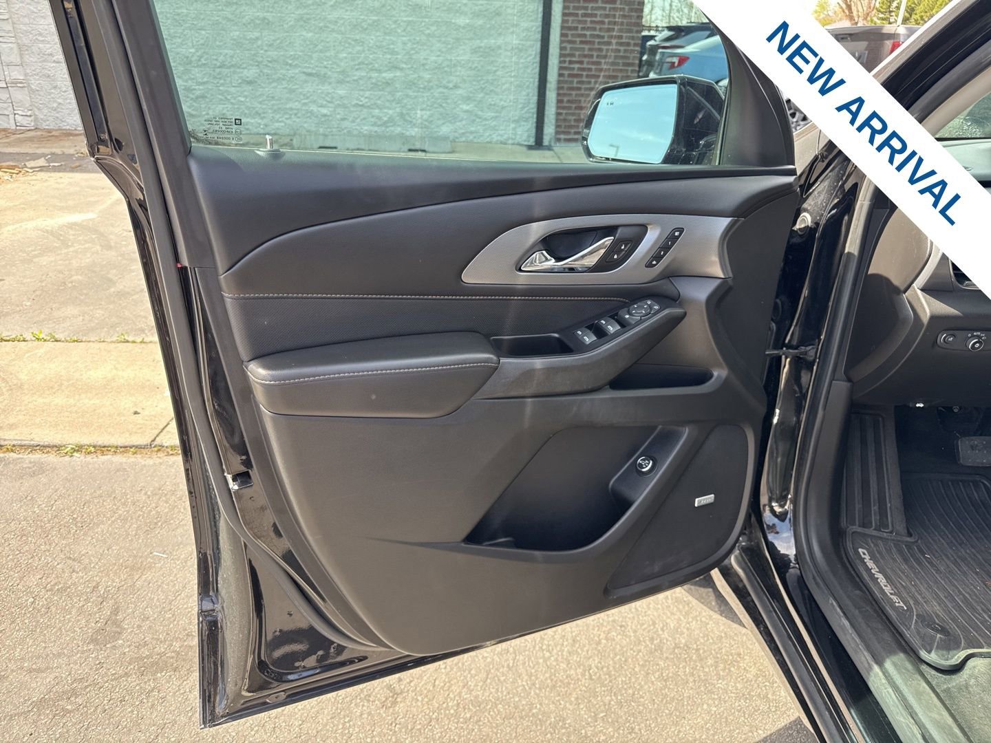 Used 2020 Chevrolet Traverse Premier image 18